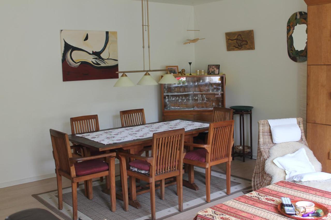 Bed & Breakfast Bonn 24 Mai Bis14 Juni Mit Hund In Der Wohnung Exteriör bild